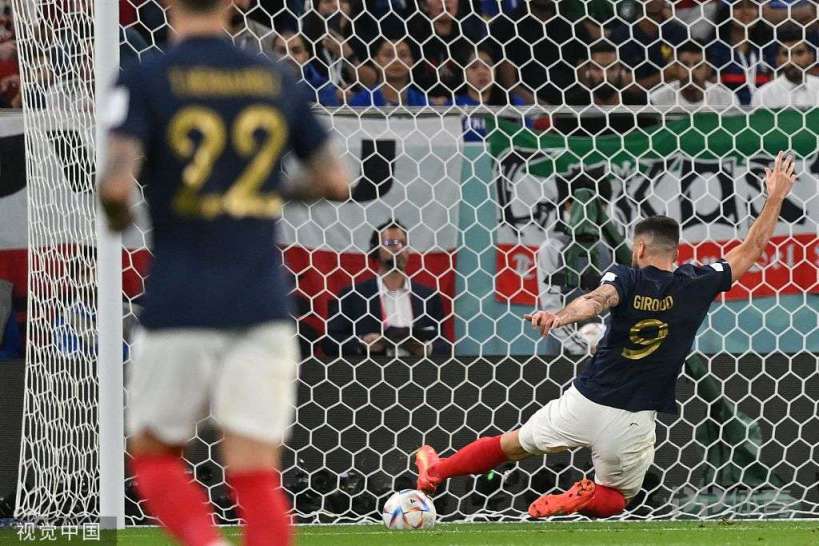 世界杯-法国3-1波兰 姆巴佩2球1助吉鲁破门加冕队史射手王 5 法国 vs 波兰在 Atumama